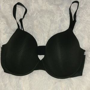 Victorias Secret lightly lined Demi T Shirt Bra